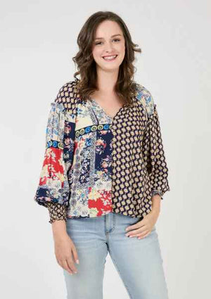 Open image in slideshow, &quot;Nyra&quot; Printed Top
