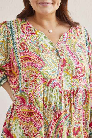 Open image in slideshow, 3/4 Sleeve Paisley Print Blouse
