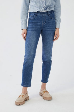 Imprinted Heart Detail Pull On Straight Leg Ankle Jean