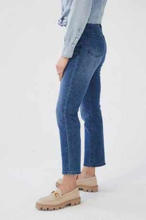 Imprinted Heart Detail Pull On Straight Leg Ankle Jean